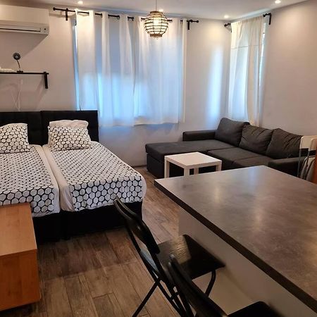 Studio Slavyanska Варна Екстериор снимка
