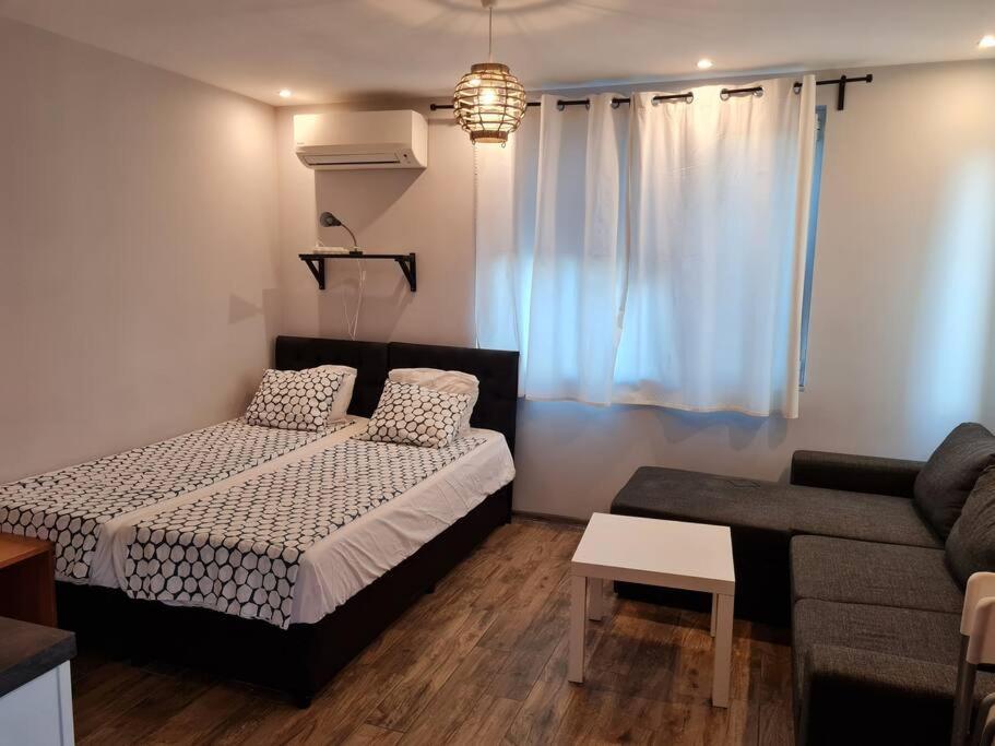Studio Slavyanska Варна Екстериор снимка